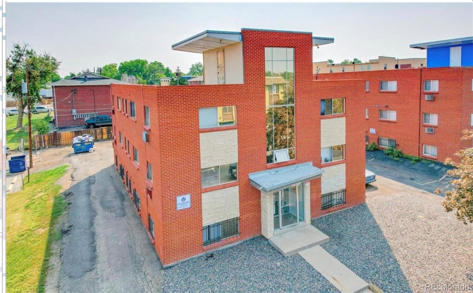 1438 Macon Street Aurora CO 80010