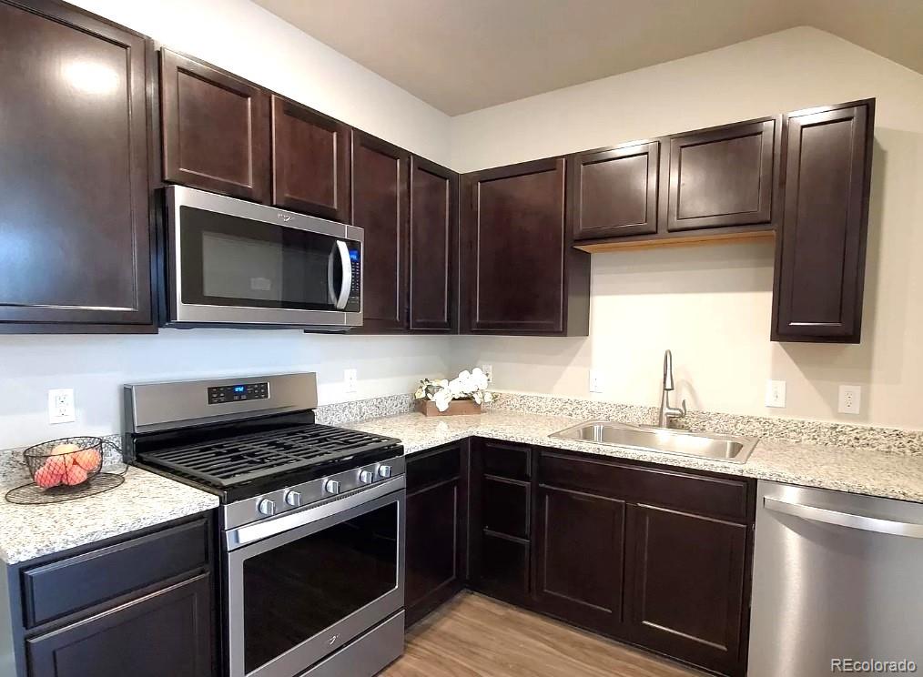 1070 Oak Circle Denver CO 80215