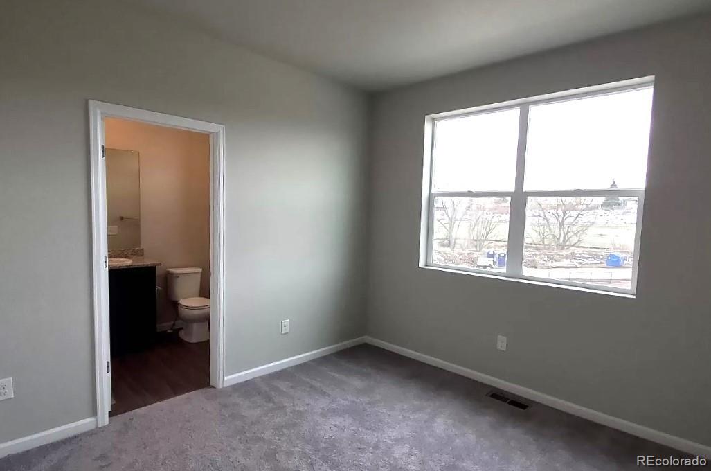 1070 Oak Circle Denver CO 80215