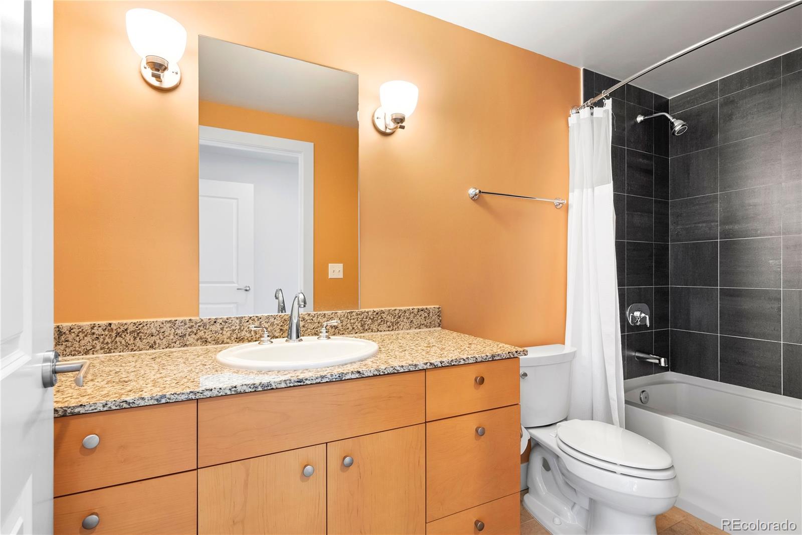 2001 N Lincoln Street Denver CO 80202