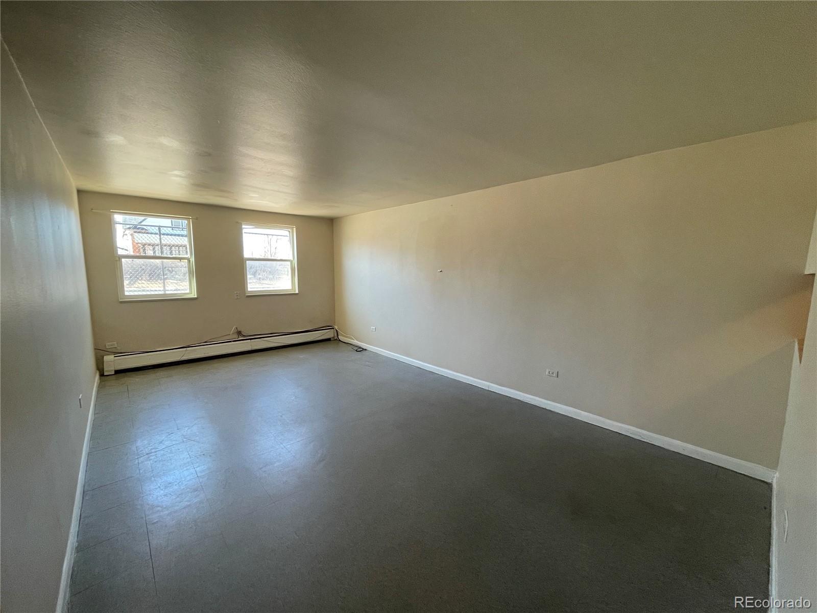 1590 Clinton Street Aurora CO 80010
