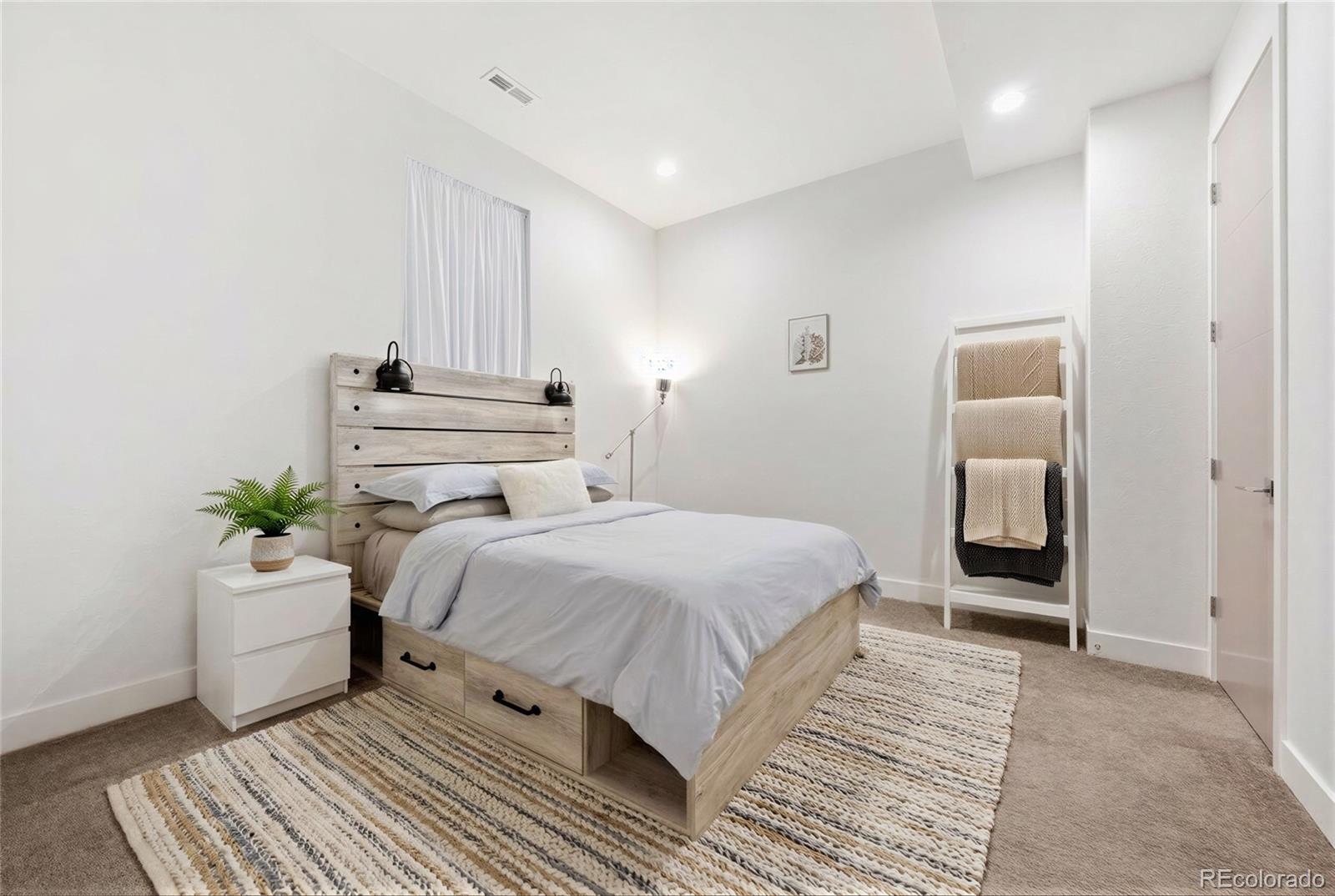 2037 Hooker Street Denver CO 80211