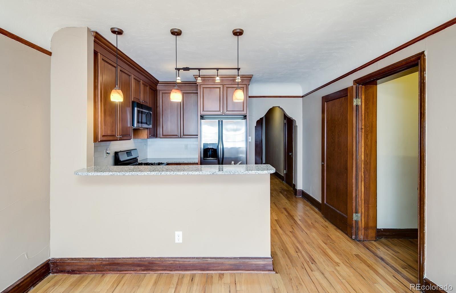 1107 Elizabeth Street Denver CO 80206