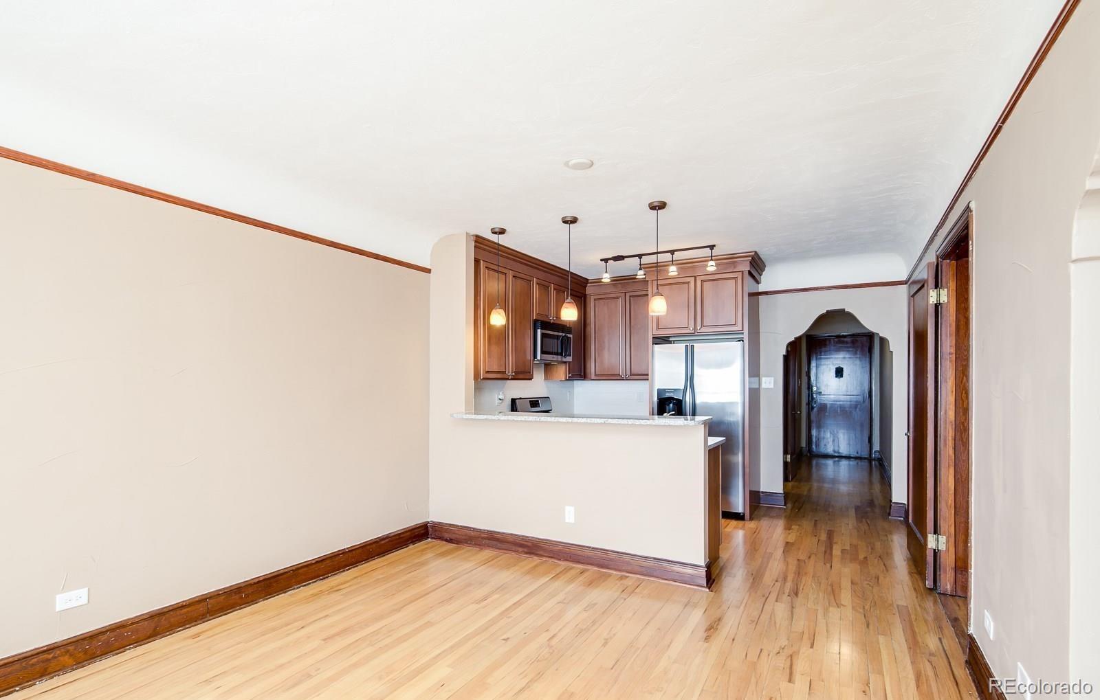 1107 Elizabeth Street Denver CO 80206
