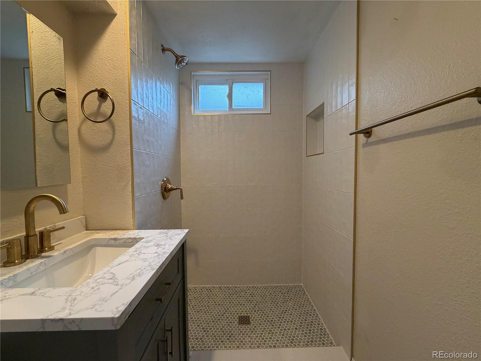 4105 S Inca Street Englewood CO 80110