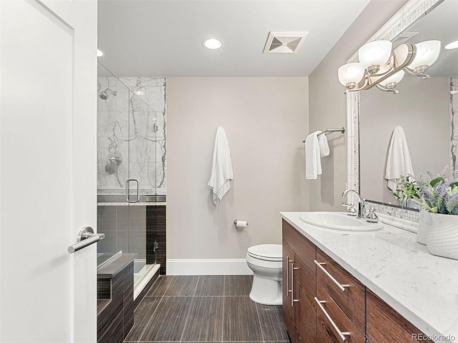 2001 Lincoln Street Denver CO 80202