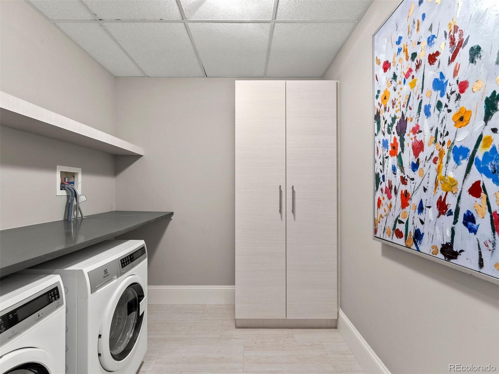 2001 Lincoln Street Denver CO 80202