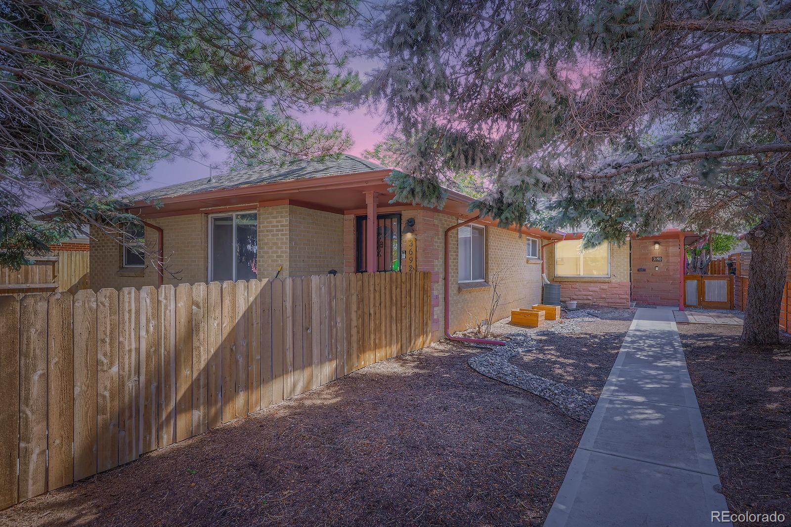 Denver CO, 3690 Grape Street