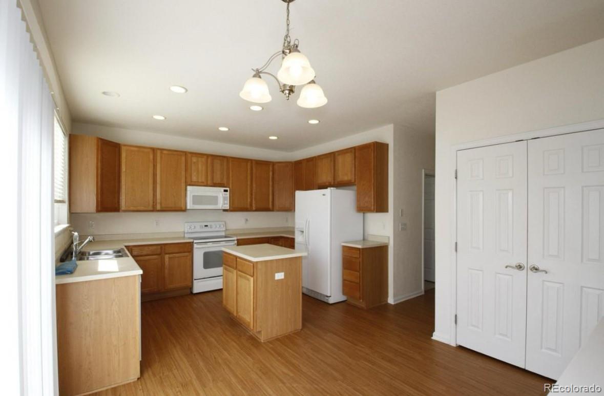4121 Aspenmeadow Circle Highlands Ranch CO 80130