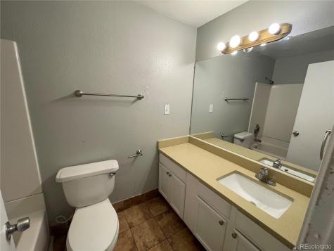 1590 Clinton Street Aurora CO 80010