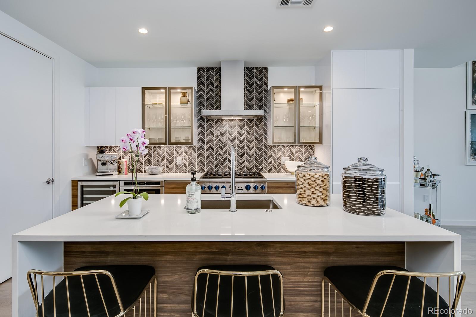 255 Saint Paul Street Denver CO 80206