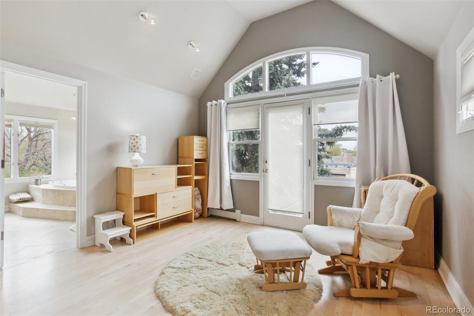 2826 E 5th Avenue Denver CO 80206