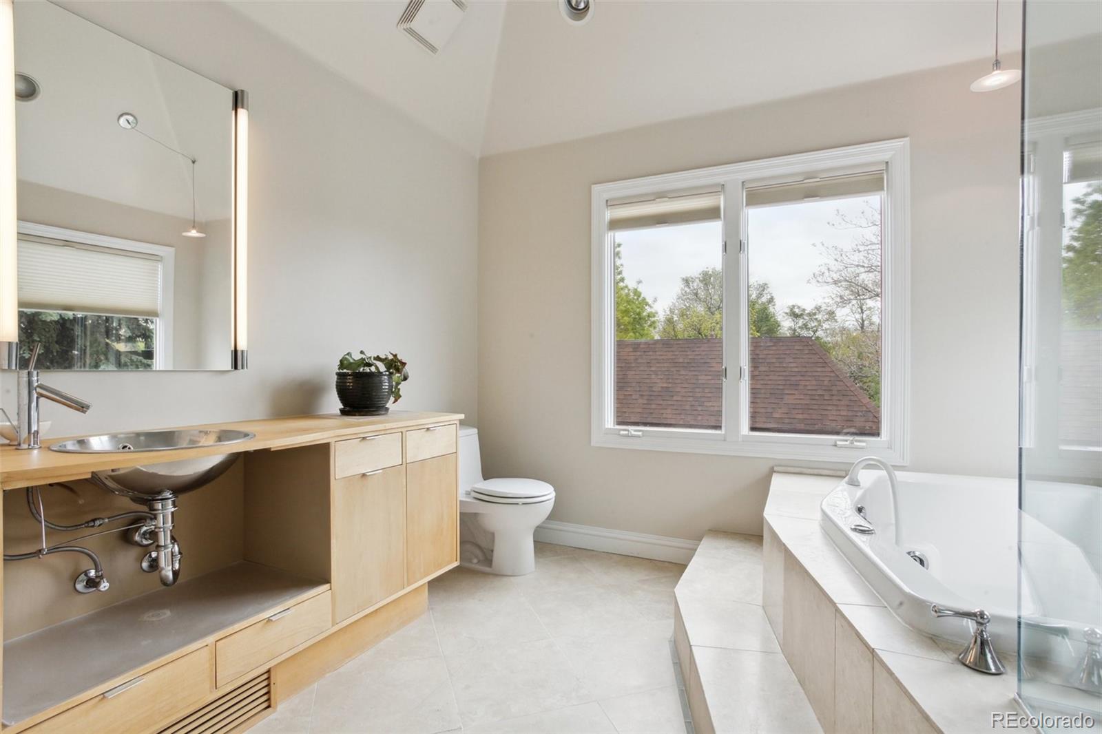 2826 E 5th Avenue Denver CO 80206