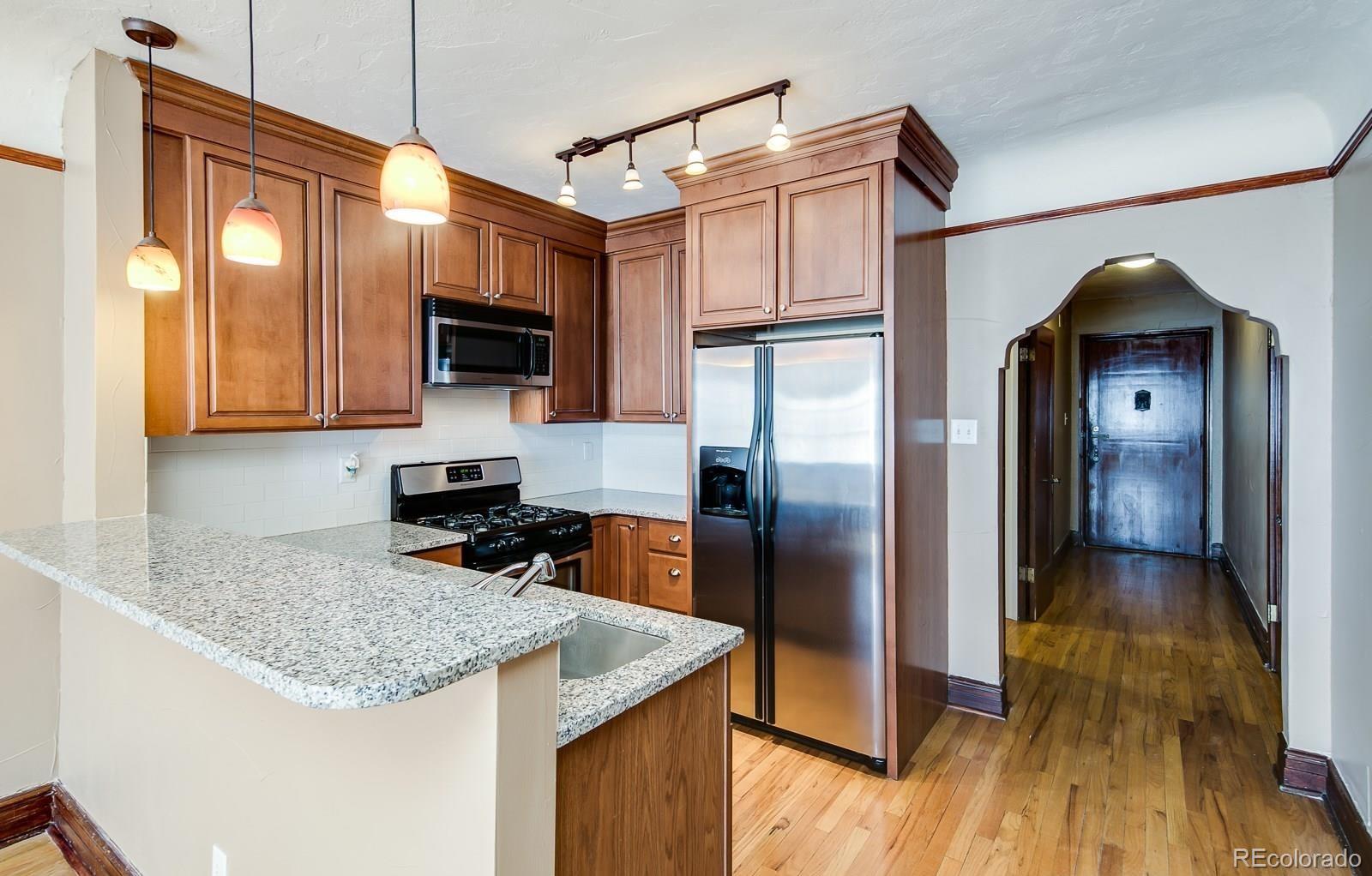 1107 Elizabeth Street Denver CO 80206