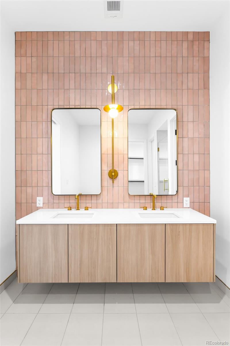 3520 Chestnut Place Denver CO 80216