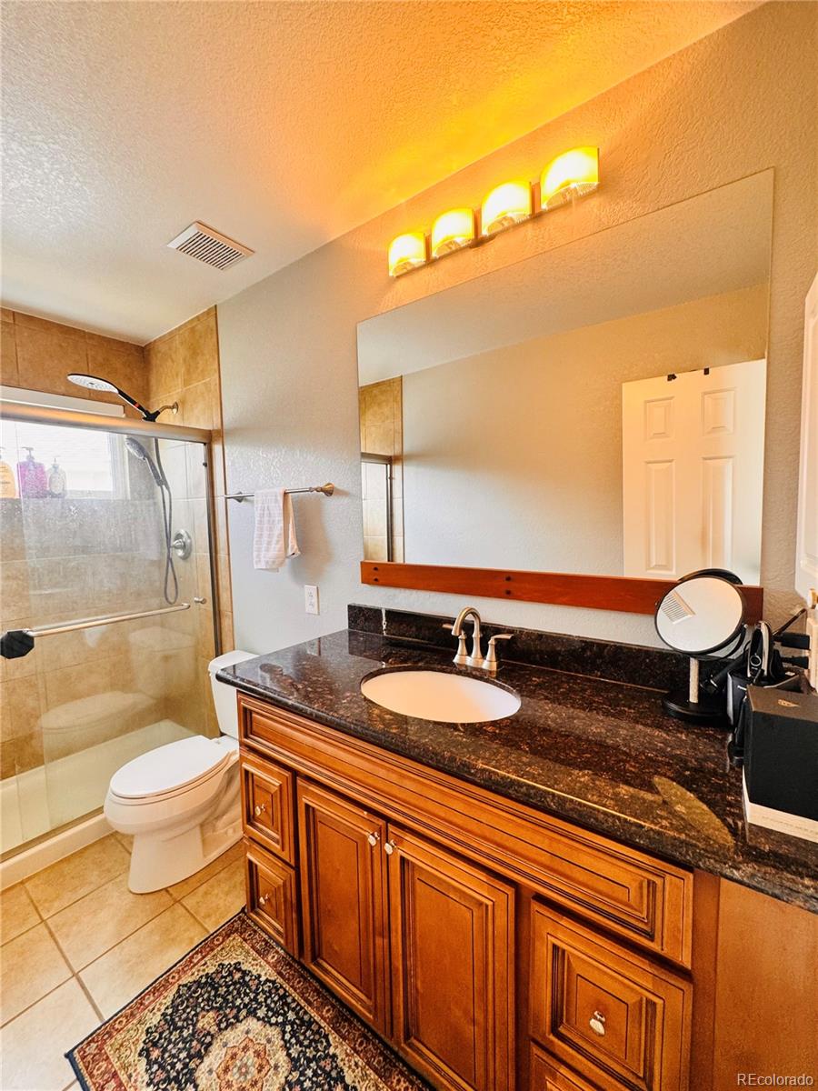 9633 E Caley Circle Englewood CO 80111