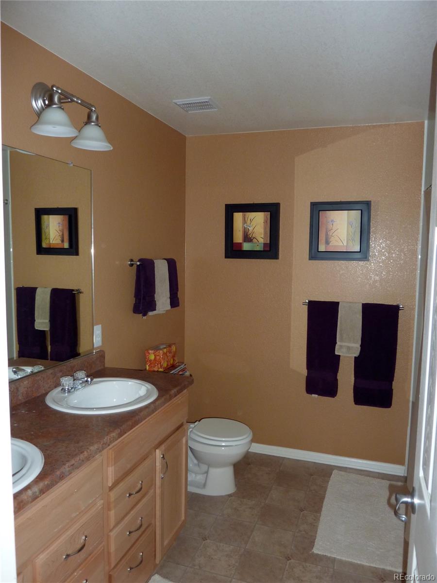 9786 Mayfair Street Englewood CO 80112