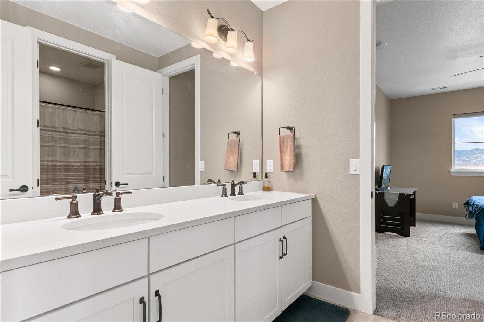 9496 Mount Jackson Street Littleton CO 80125