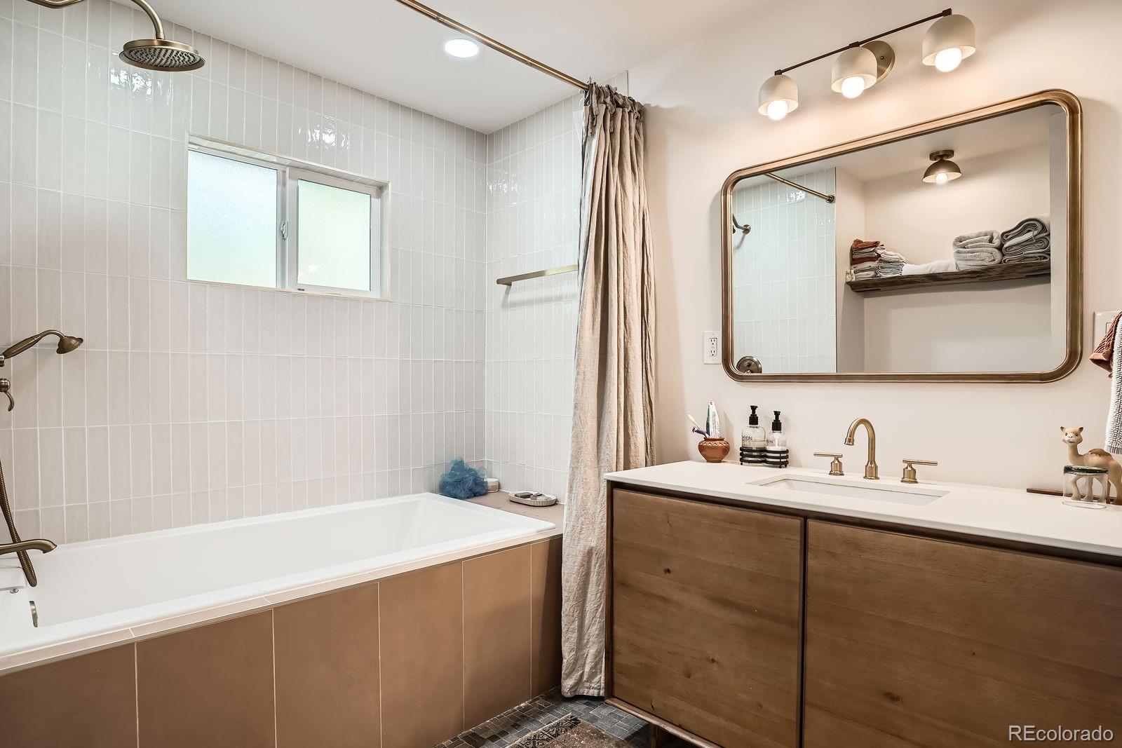 4935 Meade Street Denver CO 80221