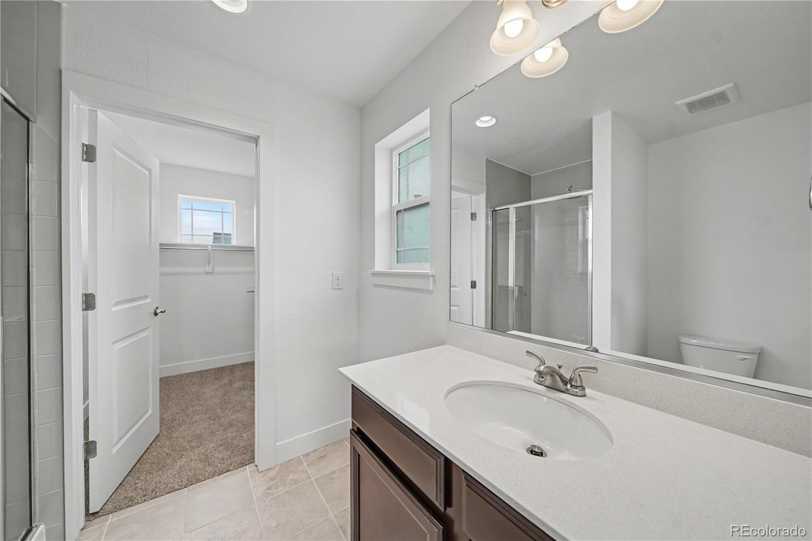 4937 S Addison Way Aurora CO 80016