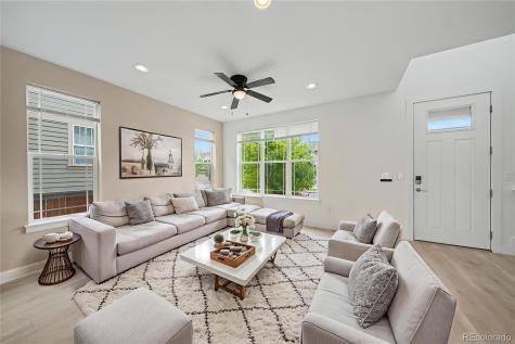 4937 S Addison Way Aurora CO 80016
