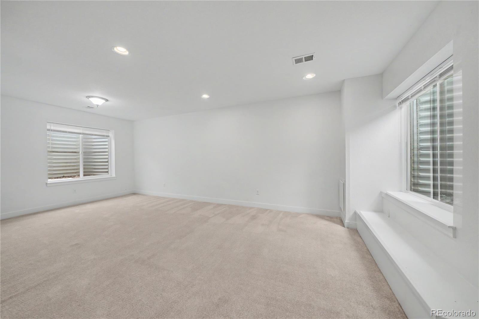 4937 S Addison Way Aurora CO 80016
