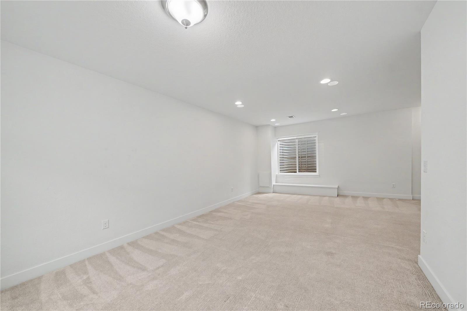 4937 S Addison Way Aurora CO 80016