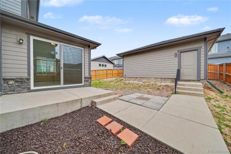4937 S Addison Way Aurora CO 80016