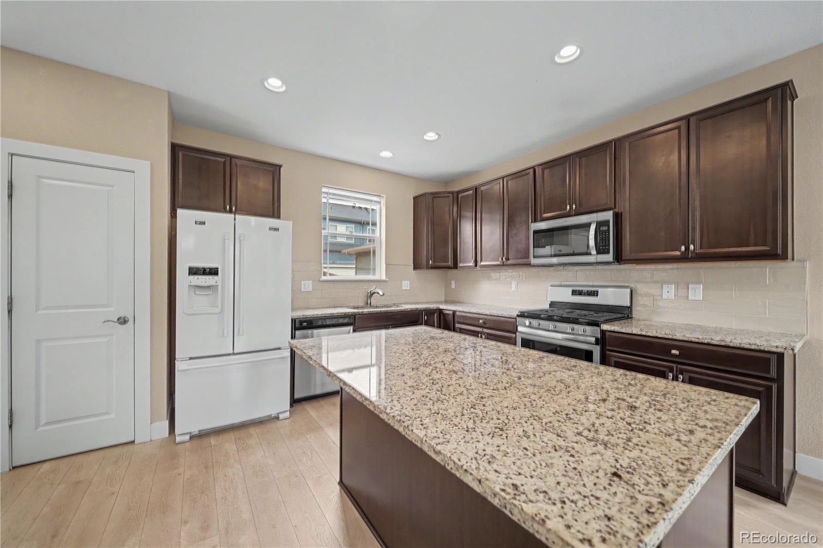 4937 S Addison Way Aurora CO 80016