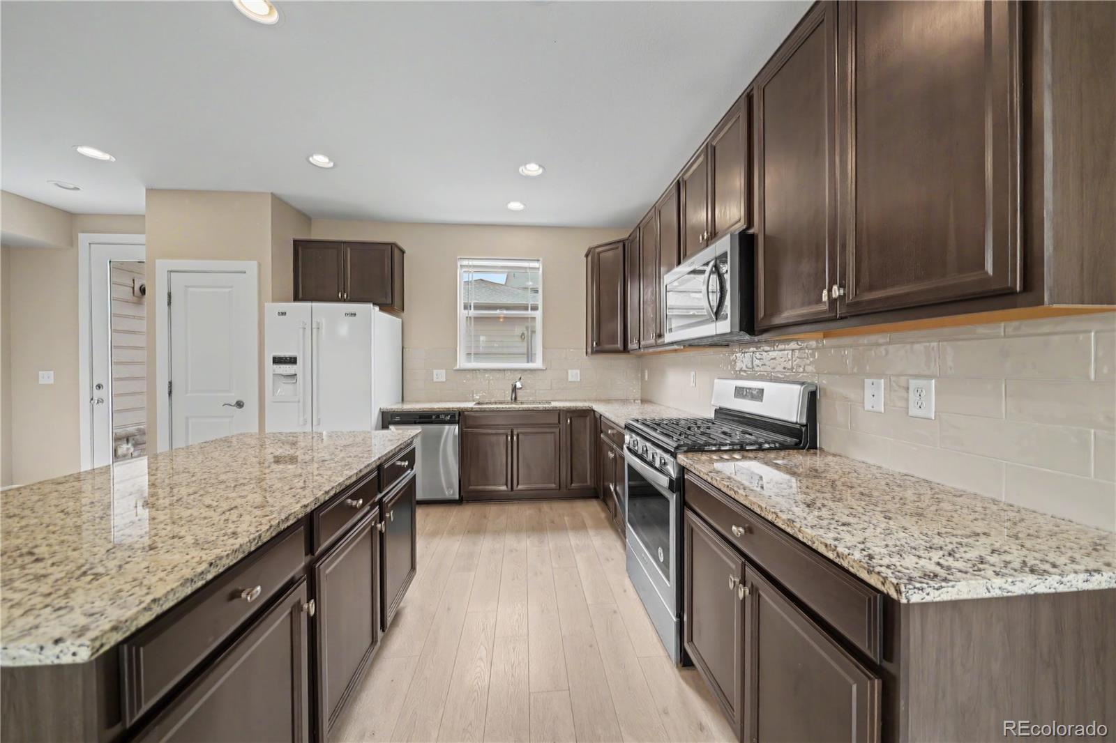 4937 S Addison Way Aurora CO 80016