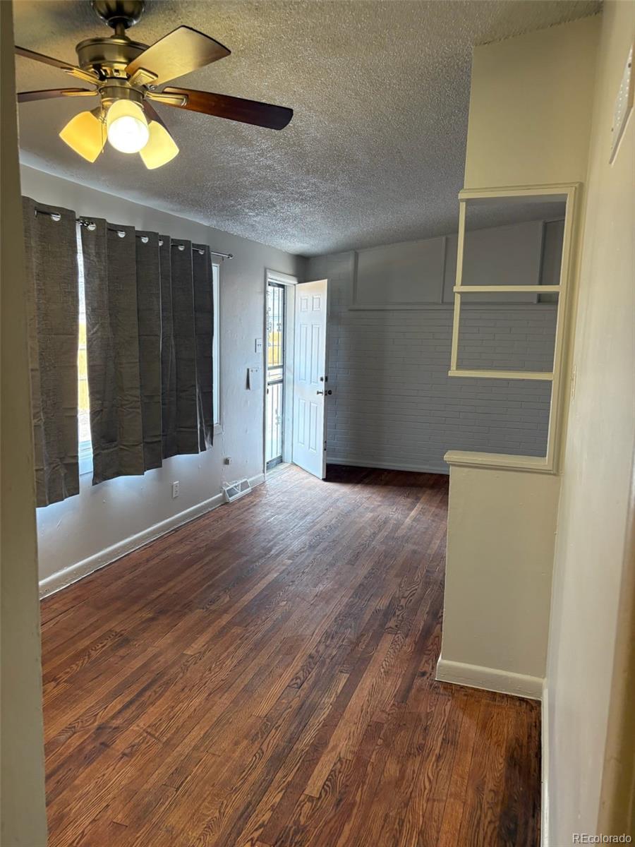1922 Dallas Street Aurora CO 80010