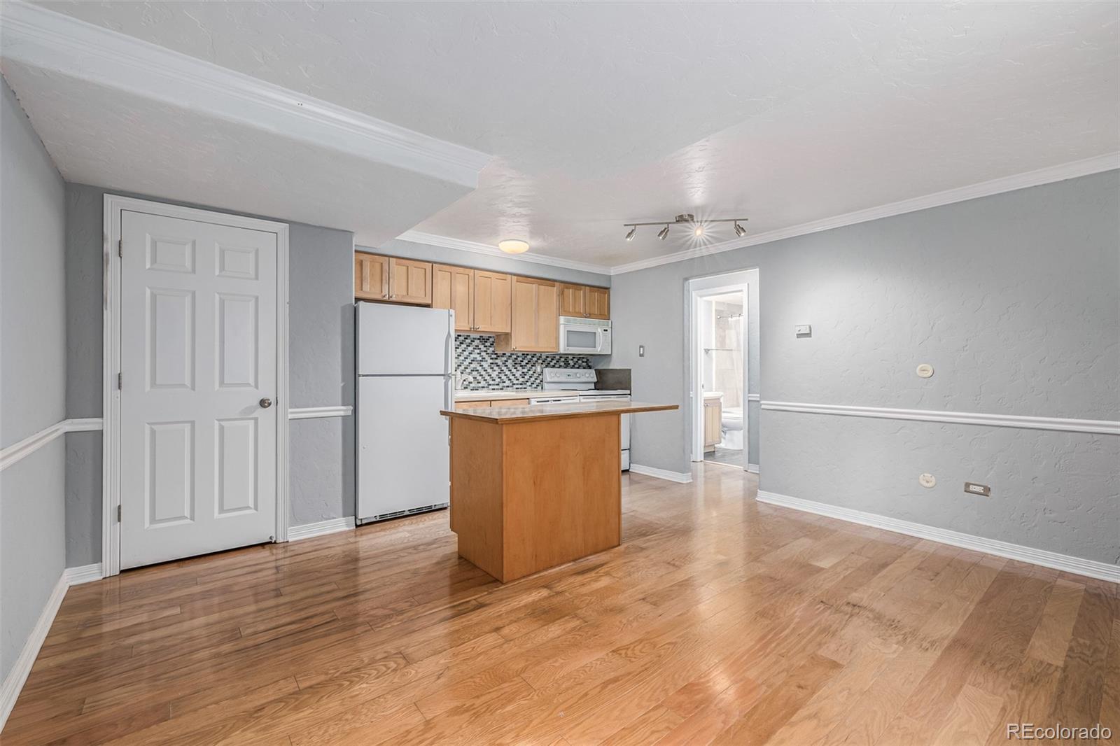 1243 Vine Street Denver CO 80206