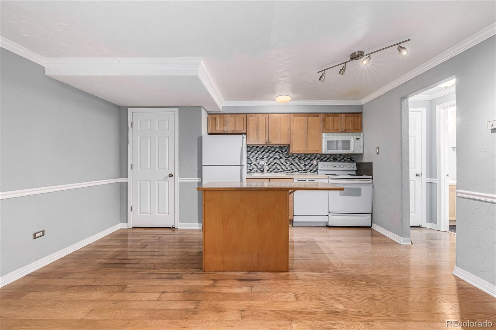 1243 Vine Street Denver CO 80206