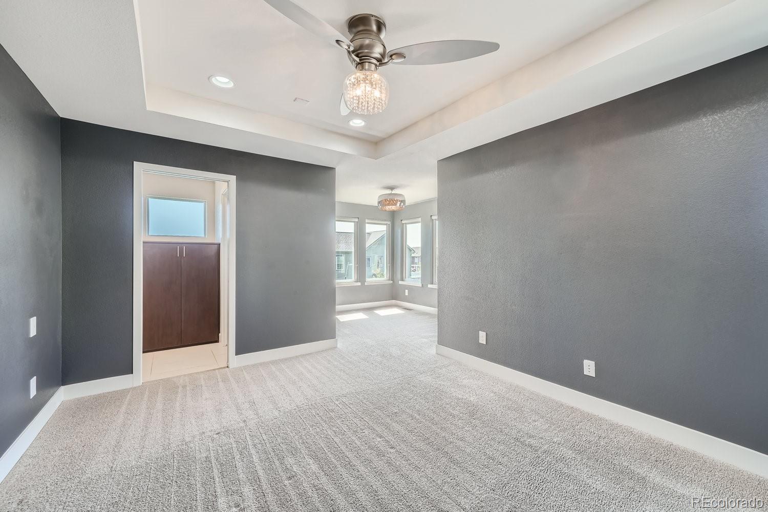 6633 Avrum Drive Denver CO 80221