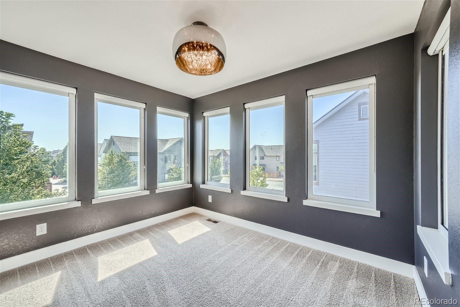 6633 Avrum Drive Denver CO 80221