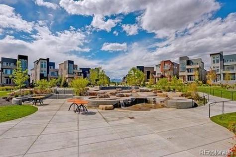 6633 Avrum Drive Denver CO 80221