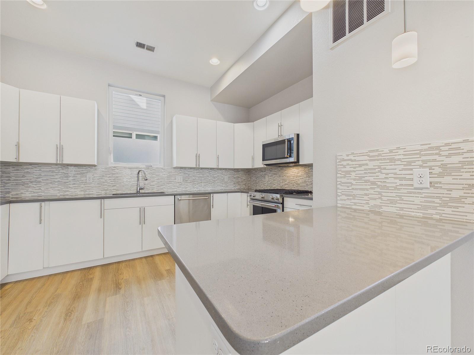 1632 Lowell Boulevard Denver CO 80204