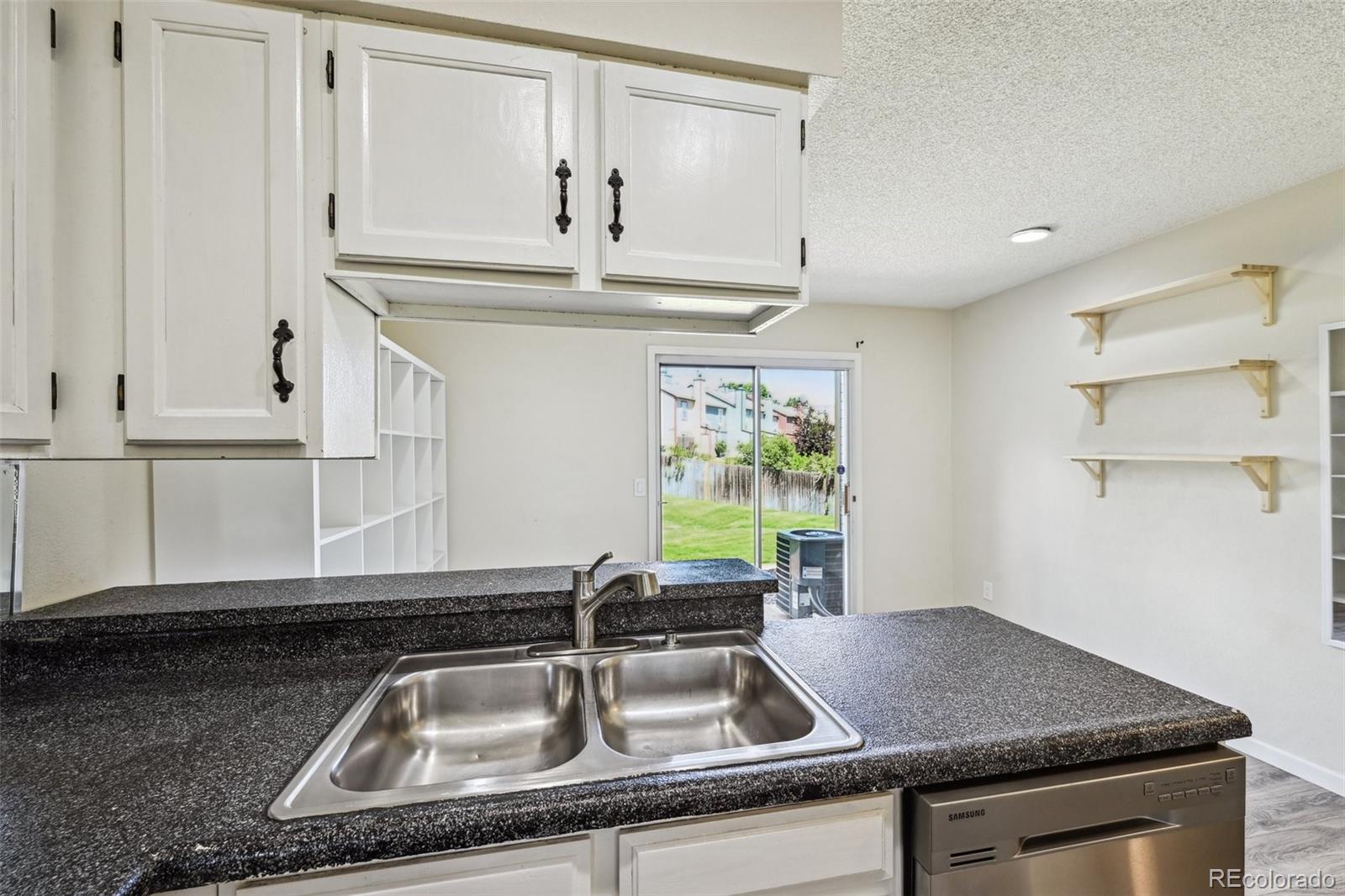 1732 S Blackhawk Way Aurora CO 80012