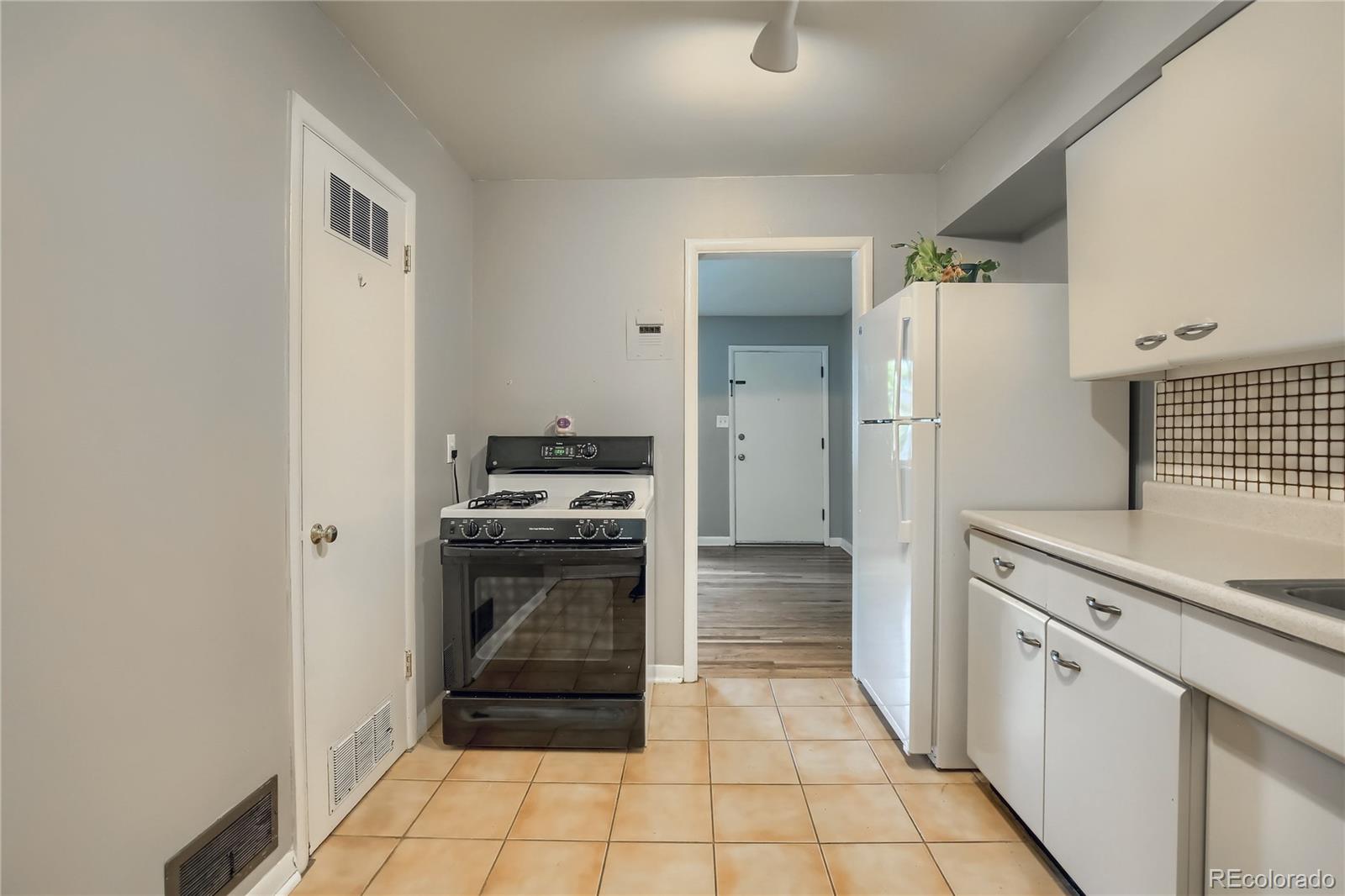 33 Washington Street Denver CO 80203