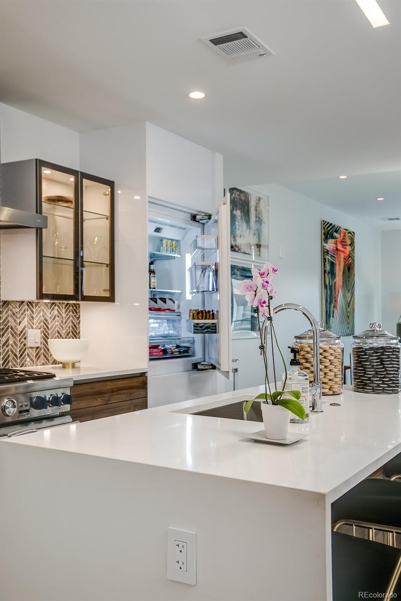 255 Saint Paul Street Denver CO 80206