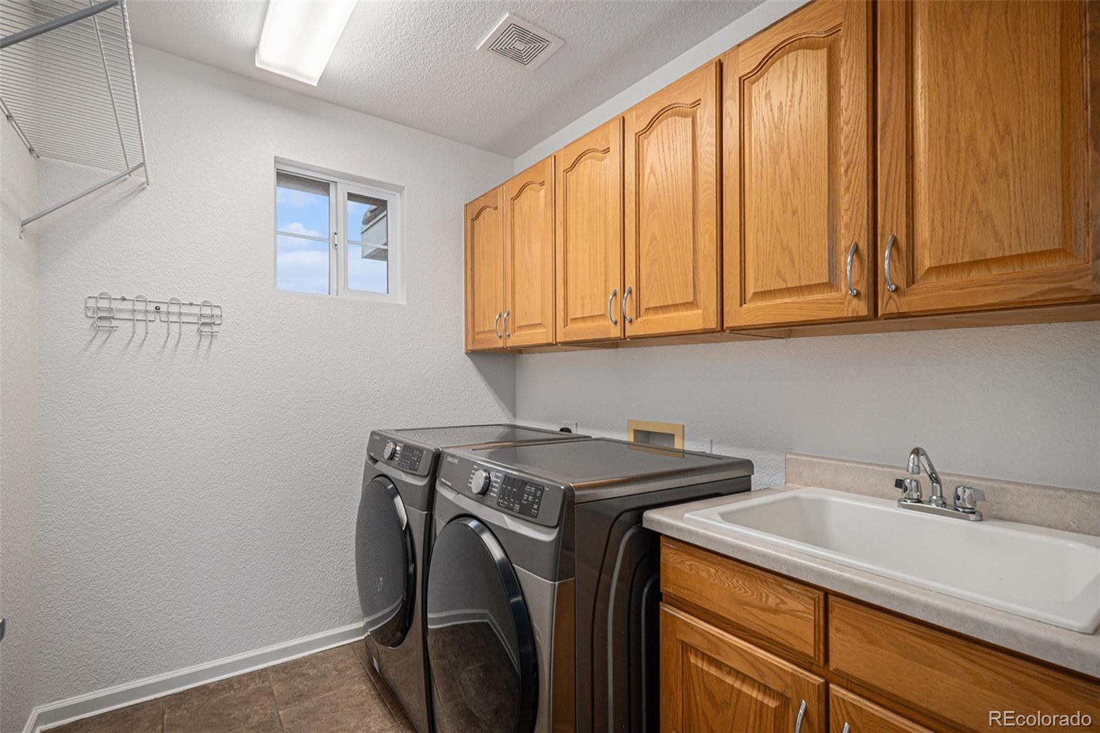 10516 Westcliff Way Highlands Ranch CO 80130