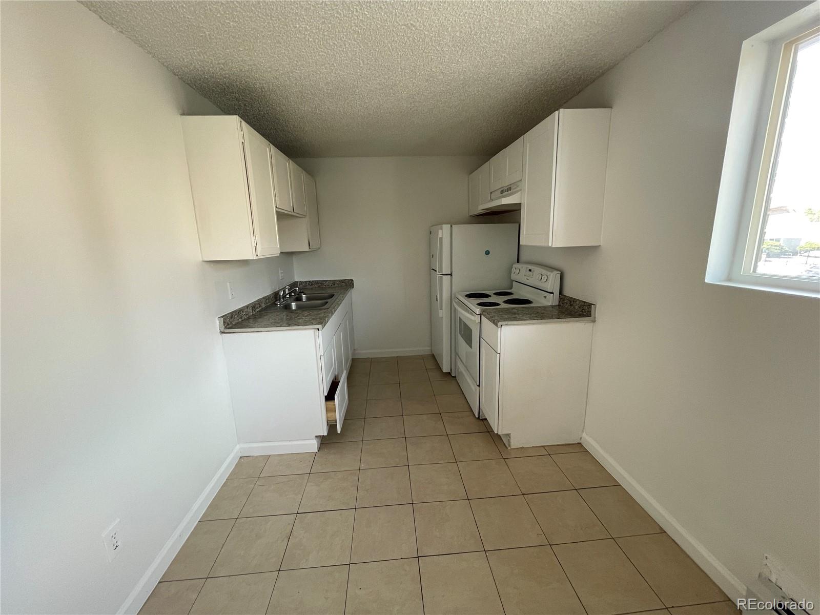 1622 Alton Street Aurora CO 80010