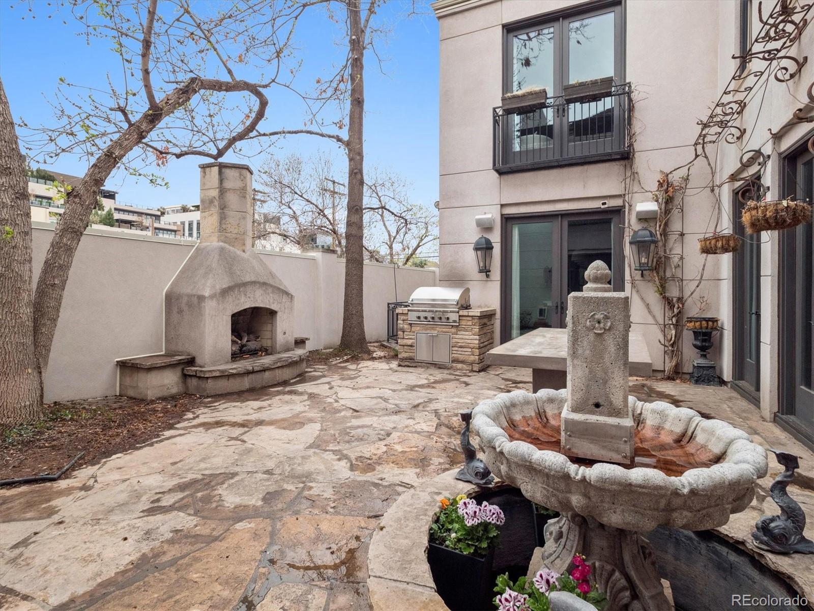 325 Clayton Street Denver CO 80206