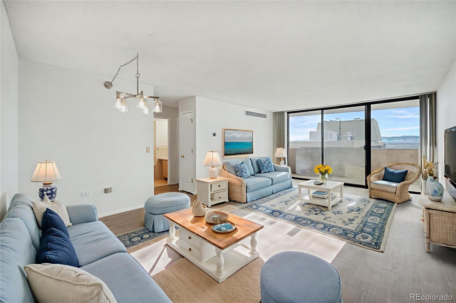 Denver CO, 1020 15TH Street, Unit 35L