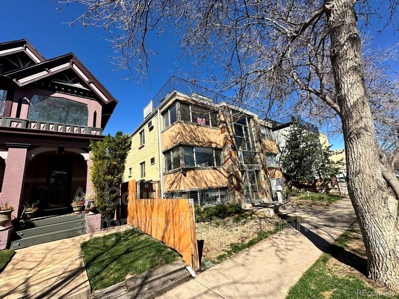 1435 Elizabeth Street Denver CO 80206
