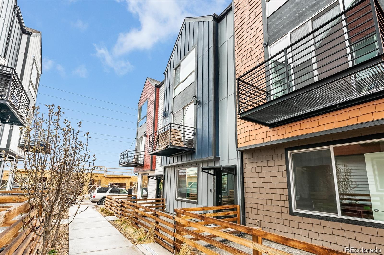 Lakewood CO, 5614 W 11th Place