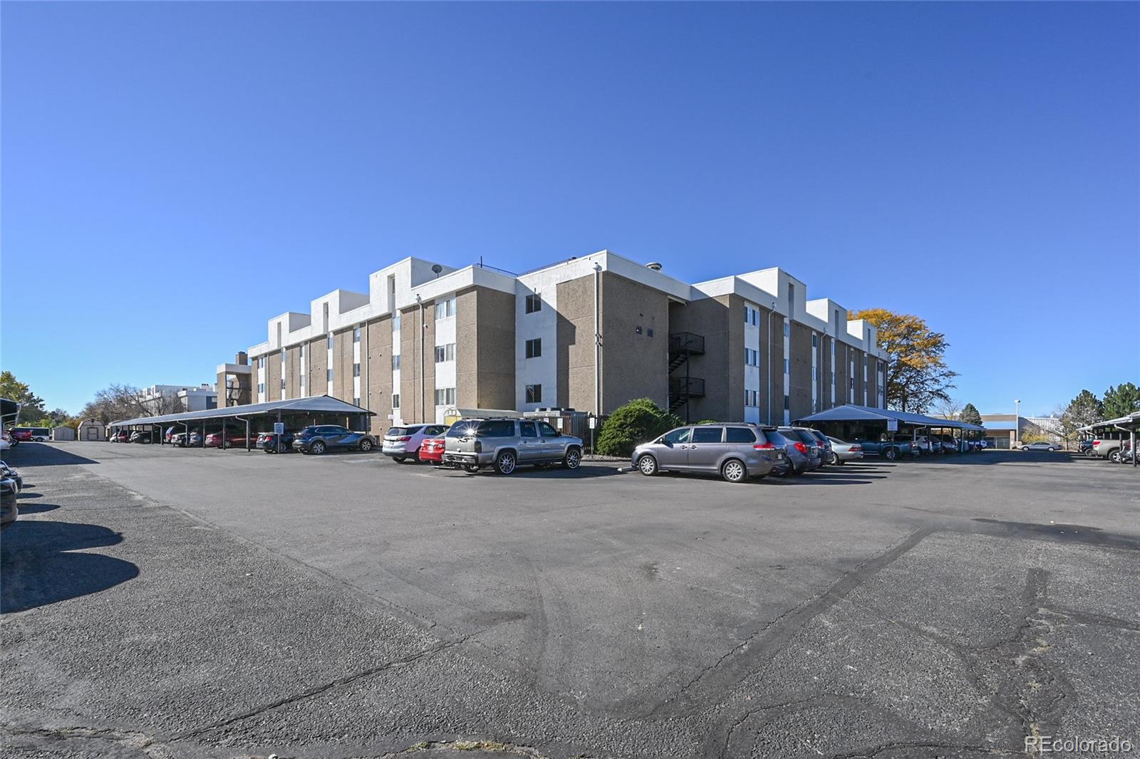 364 S Ironton Street Aurora CO 80012