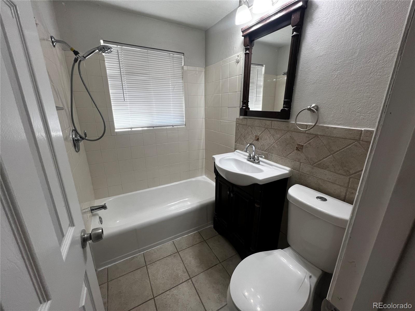 1932 Dallas Street Aurora CO 80010