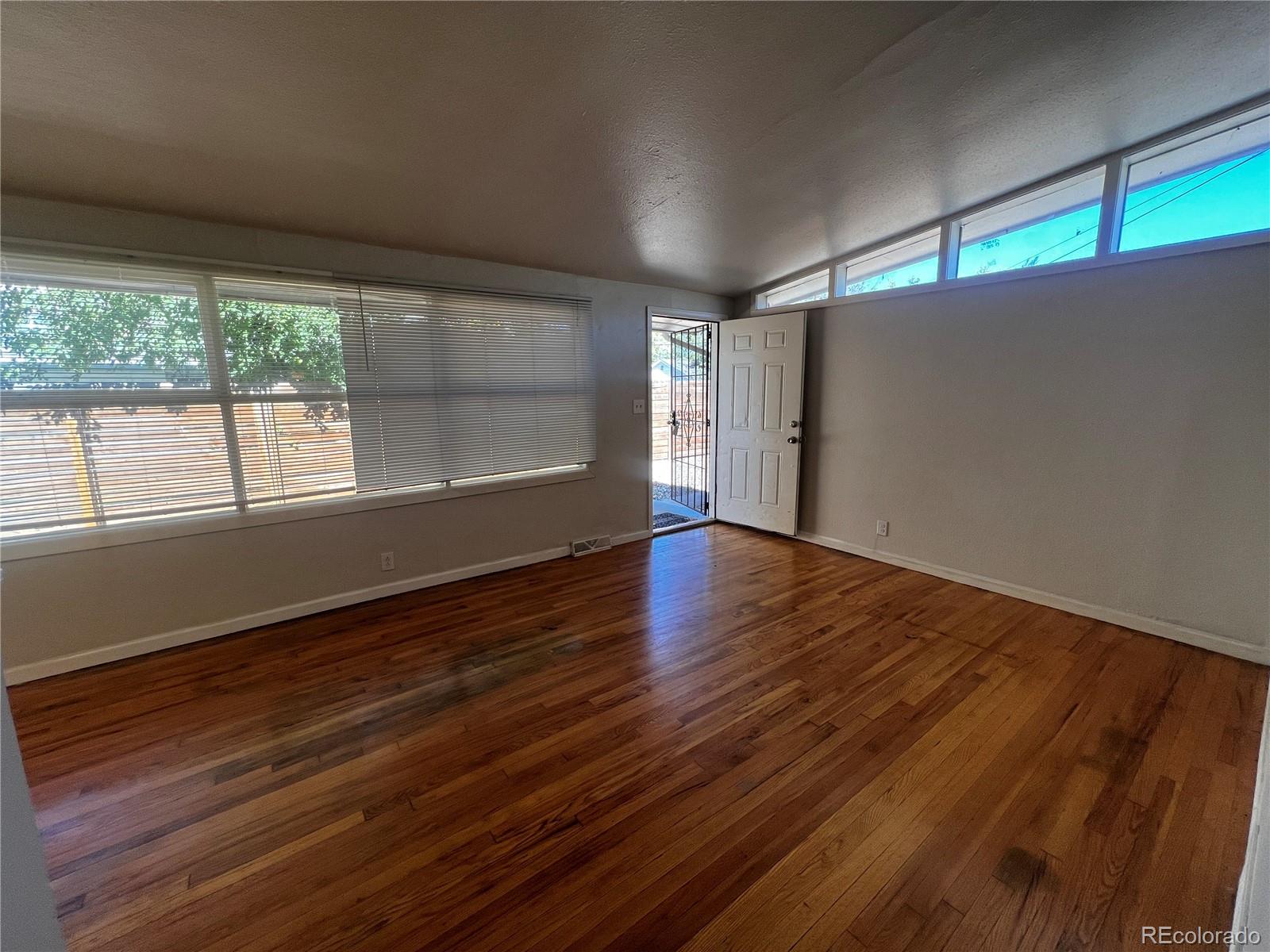 1932 Dallas Street Aurora CO 80010