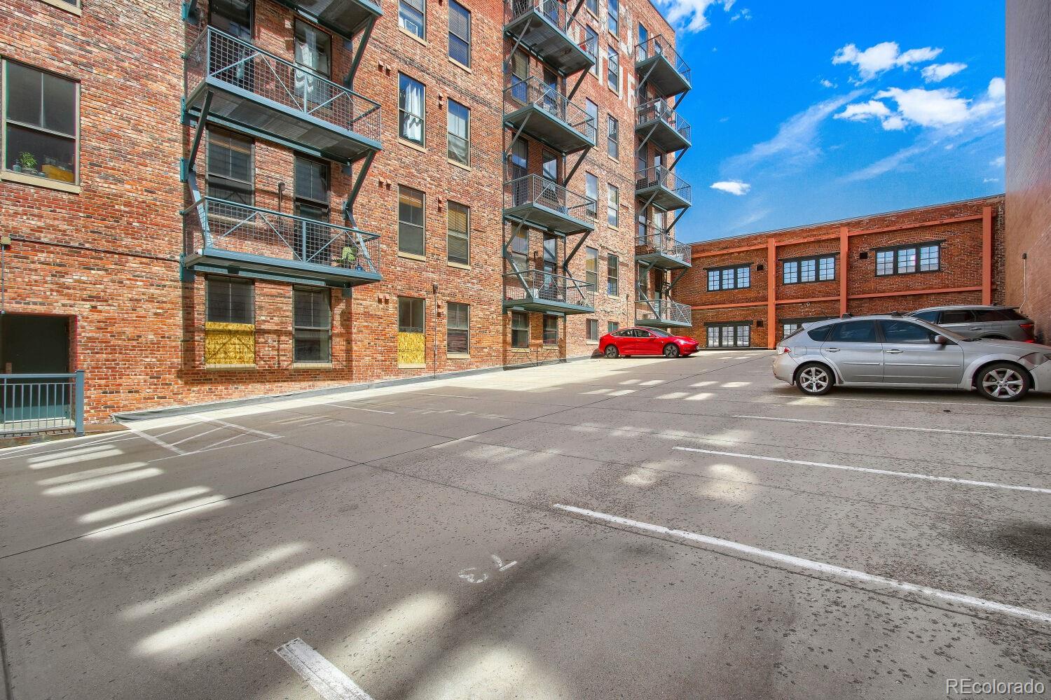 2261 Blake Street Denver CO 80205